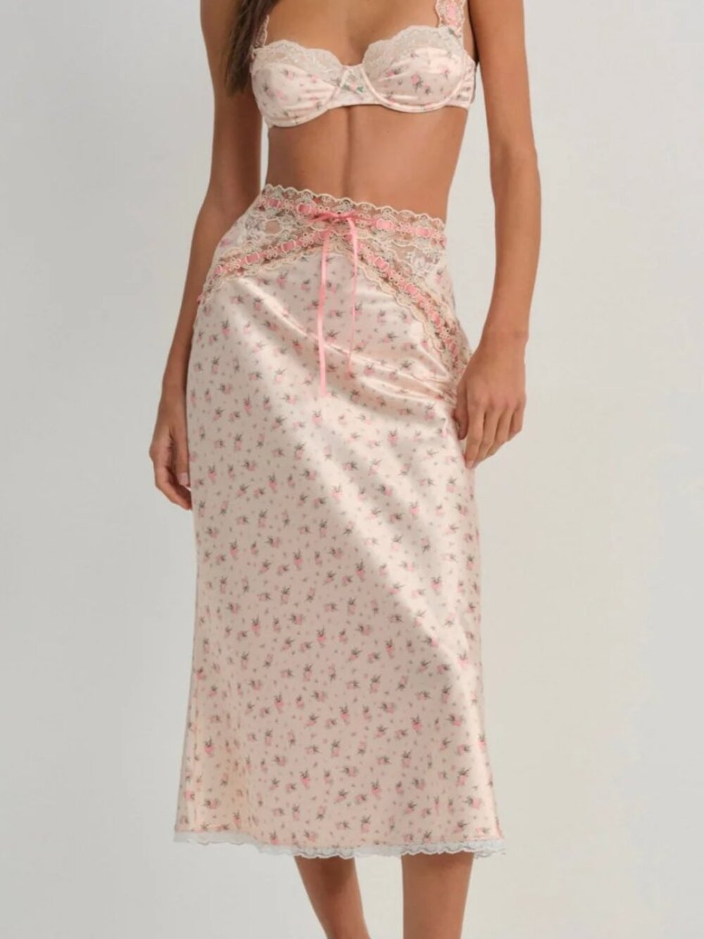 Want To Buy: Peaches & Cream Midi Skirt